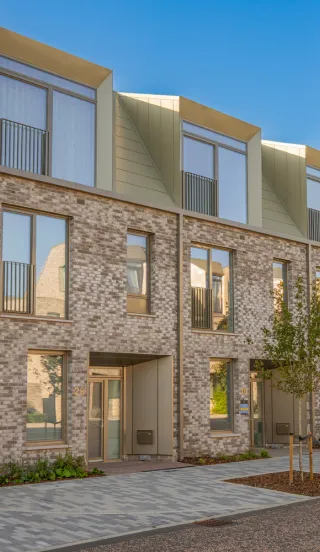 The Morgan Plot 10 Knights Park