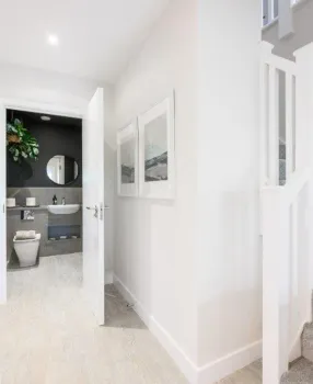 Decorative Finish Canalside Quarter