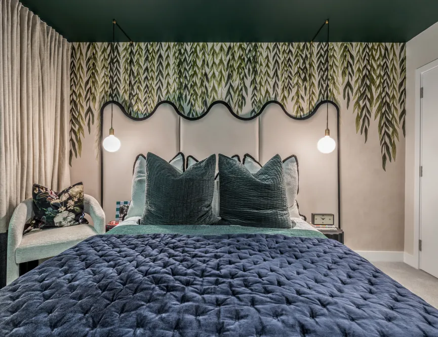 Dagenham Green 2 bed show apartment