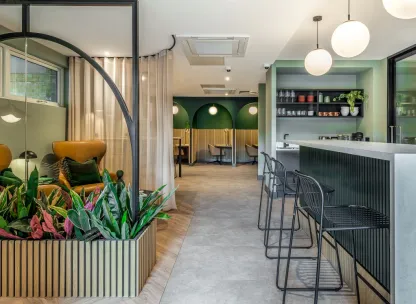 Kew Bridge Rise Co-working Space