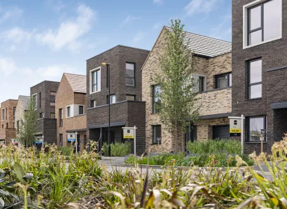 Canalside Quarter, The Villas, Externals