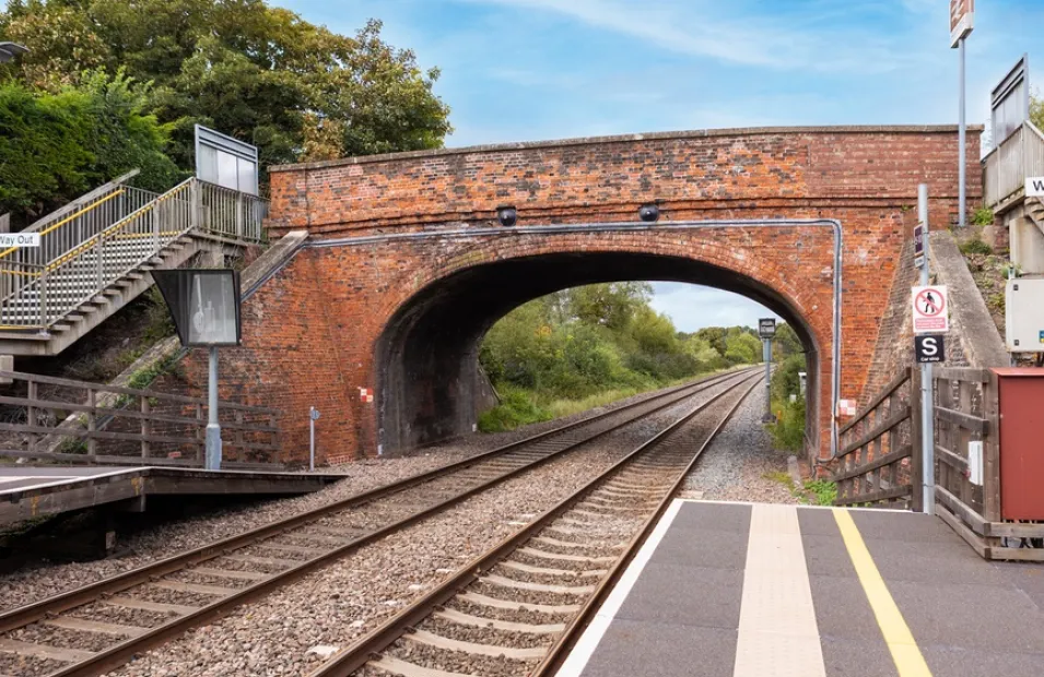 hill-location-Oxfordshire-transport