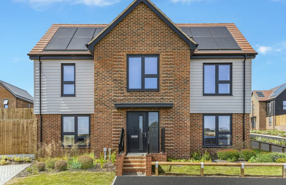 Hollymead Square, The Hatfield, External