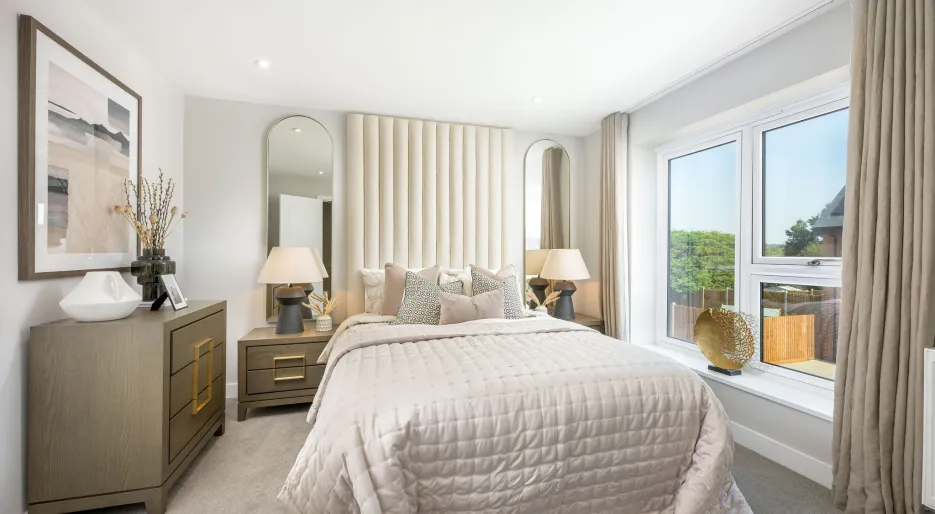 Hollymead Square - The Shadwell Number 40 - Principal Bedroom