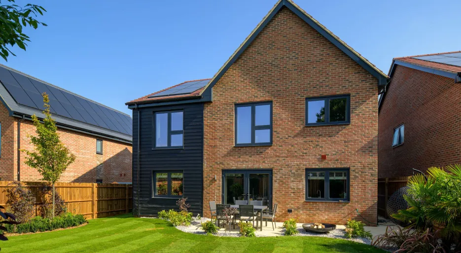 Hollymead Square - The Shadwell Number 40 - Garden 